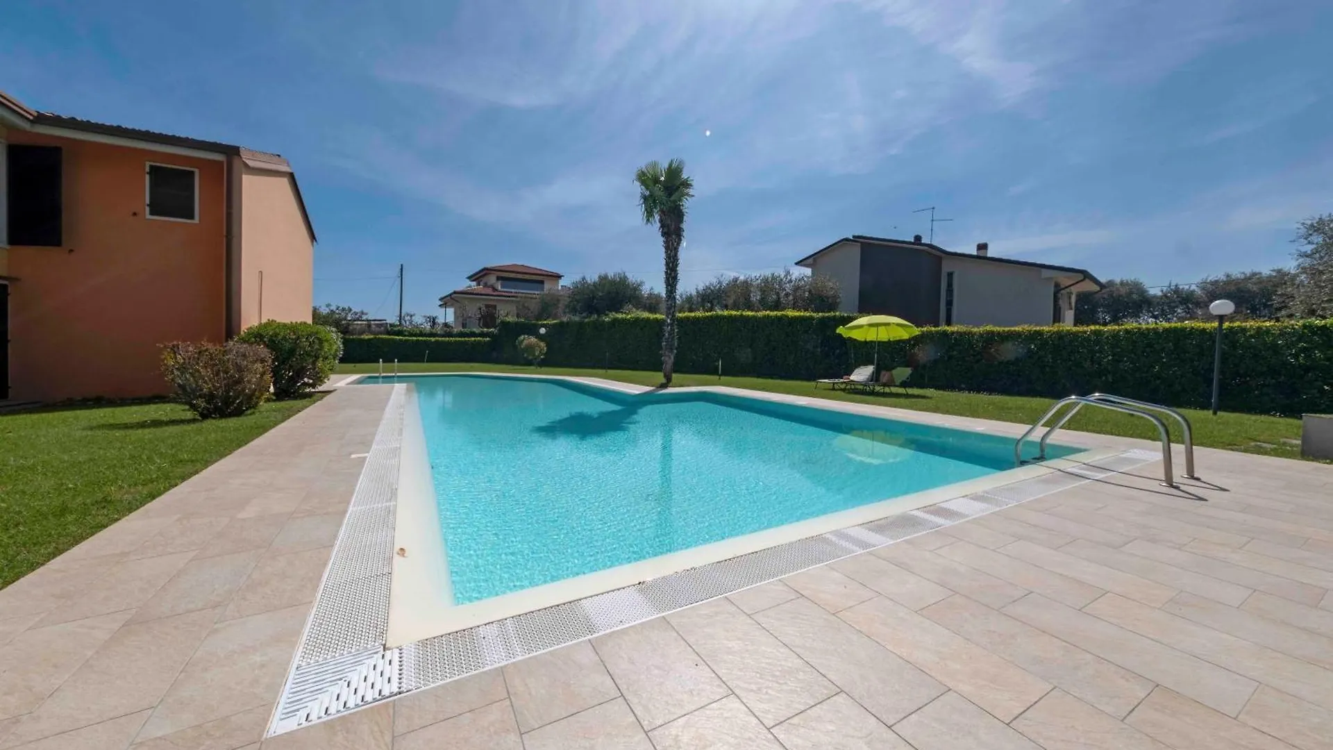 La Palma Ferienwohnung Mit Poolblick Lazise