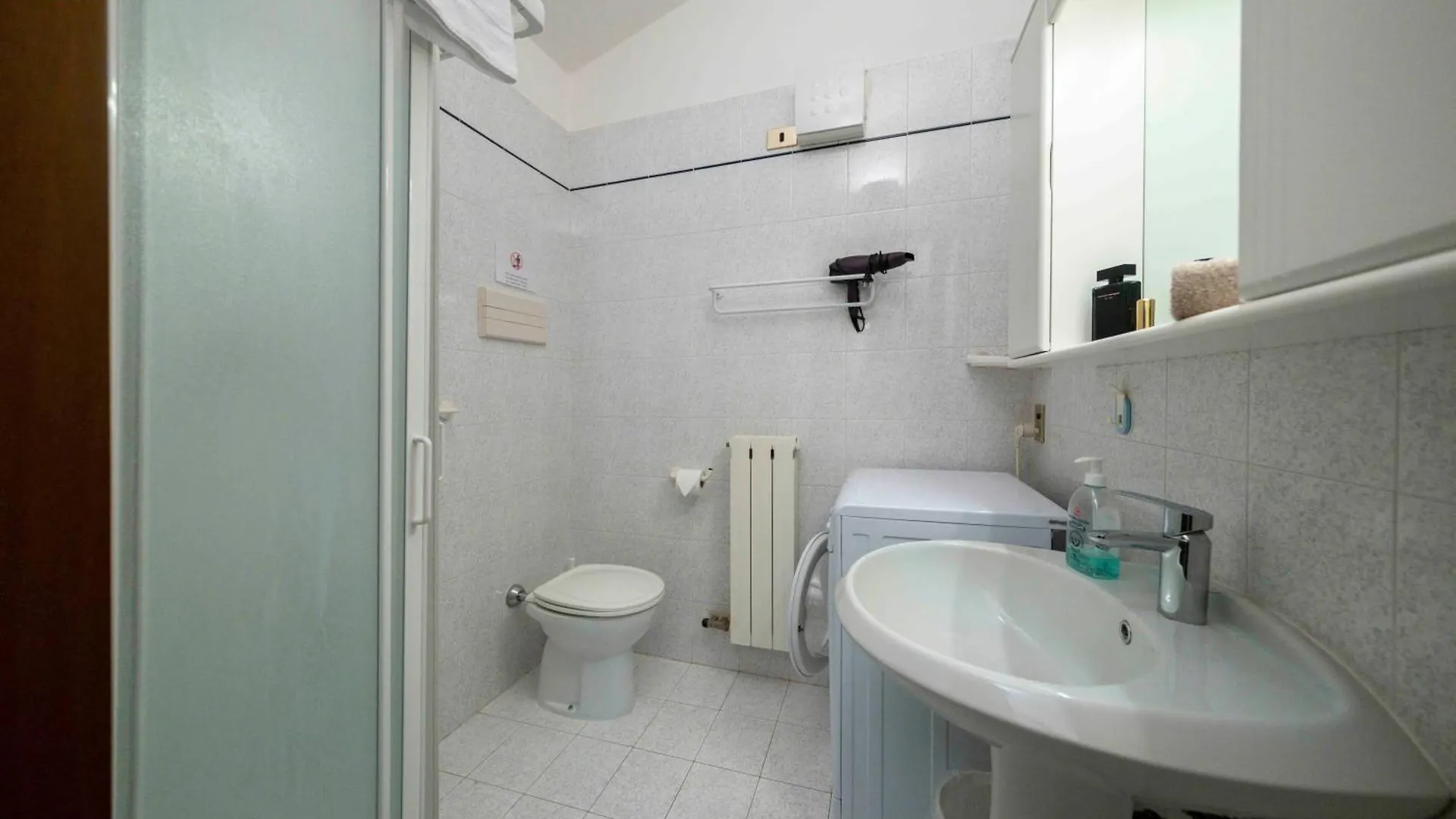 Appartement La Palma Ferienwohnung Mit Poolblick Lazise Italië